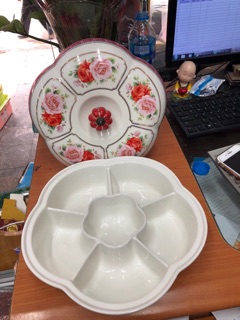 Hộp mứt sứ loại đẹp
