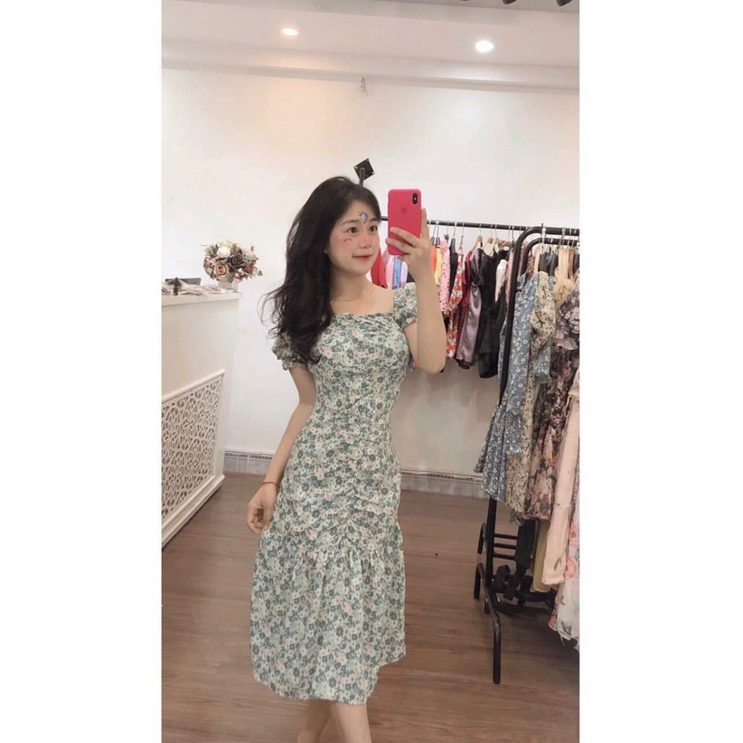 Đầm lụa hoa nhí cổ vuông tay phồng có nhúng bụng dáng dài đuôi cá cực xinh