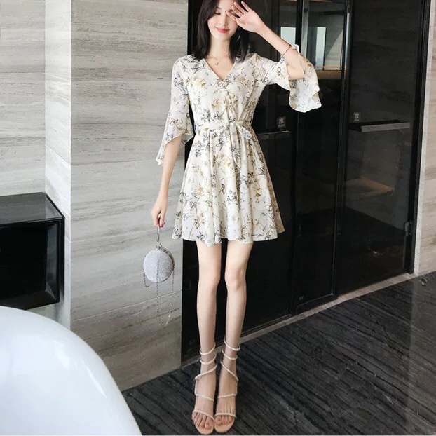 Váy nữ đầm nữ họa tiết hoa tay dài phối bèo V07 | BigBuy360 - bigbuy360.vn