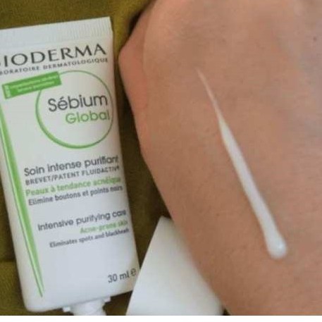 Bioderma Sebium Global - Kem Dưỡng Bioderma giảm mụn cho da dầu 30ml