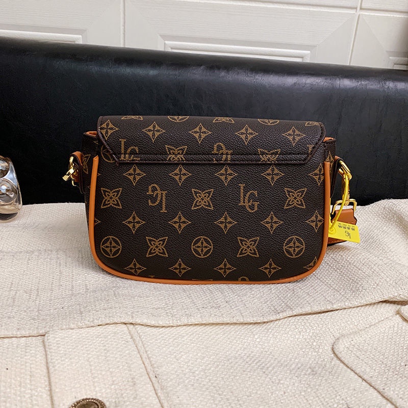 Túi Đeo Chéo Phong Cách Thời Trang Mới Dành Cho Mẹ Và Bé 2022