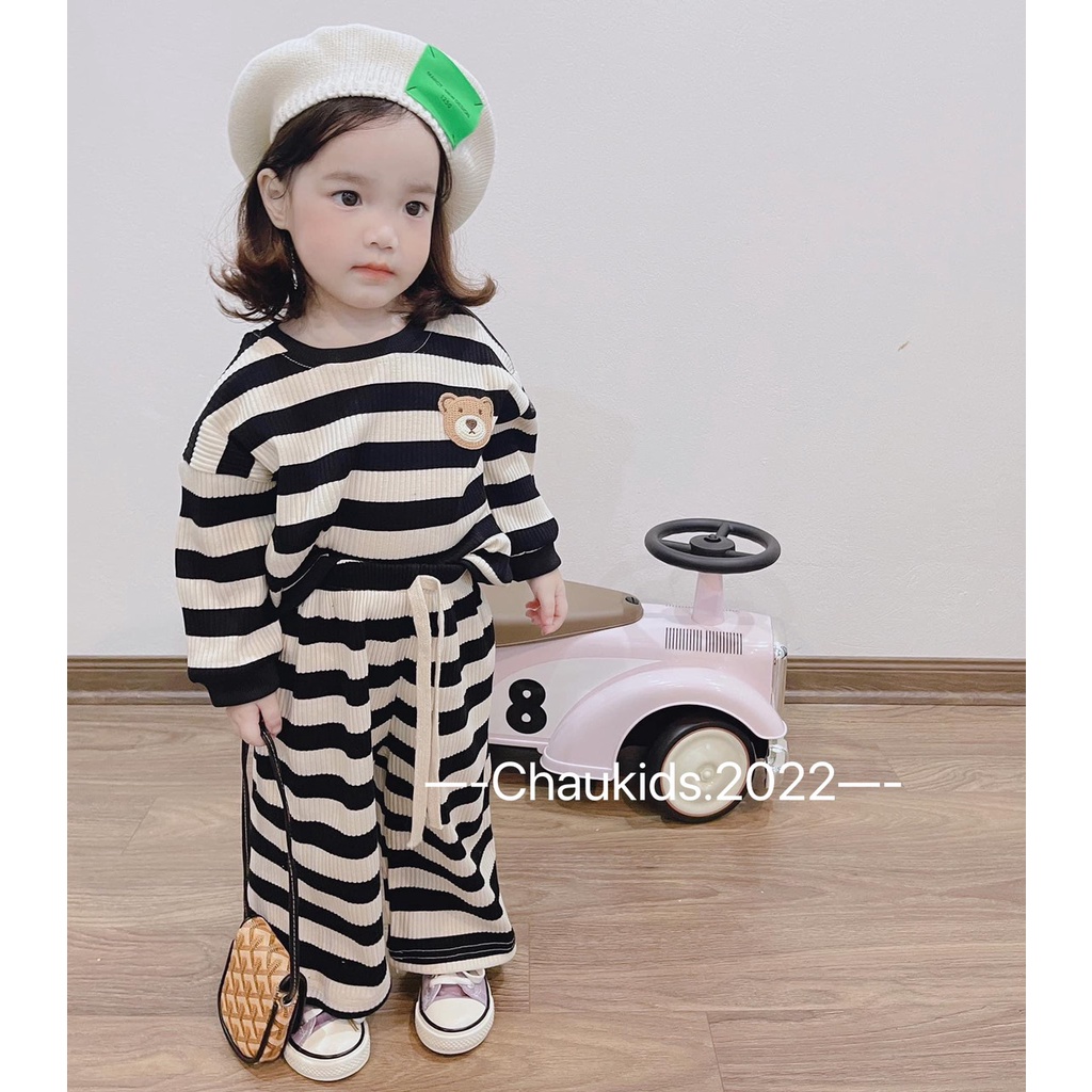 [SALE] Bộ Dài Tay Bé Gái Quần Loe Kẻ Sọc Thêu Gấu, Bộ Quần Áo Cho Bé Mặc Thu Đông CKTD16