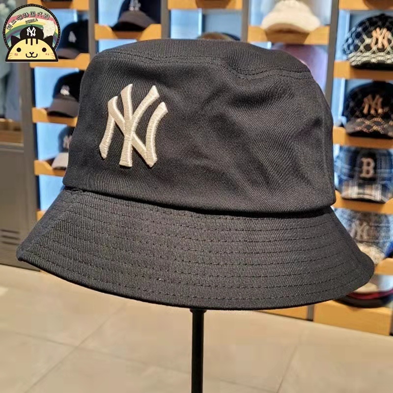 Mũ Bucket Donald Duck Tai Bèo Họa Tiết Thêu Vịt Donald Thời Trang Unisex