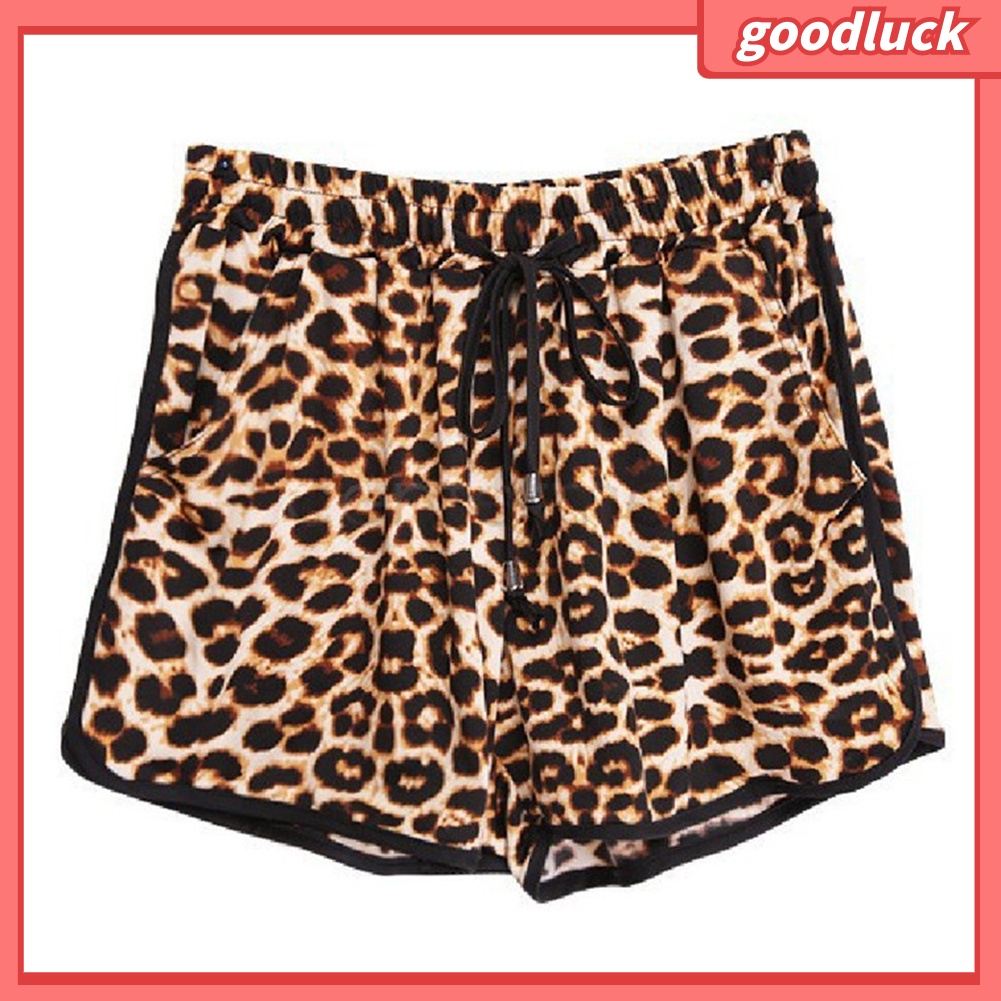 Quần sọt dáng rộng hoạ tiết da báo thời trang đi biển