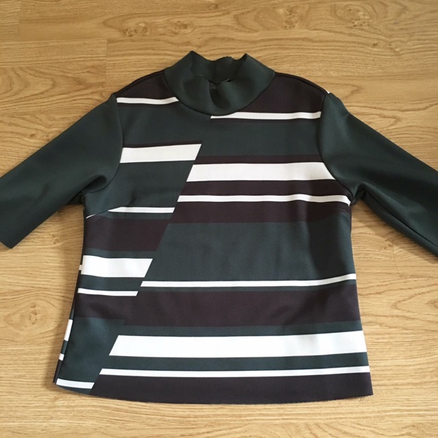 Áo Zara 100% auth size S
