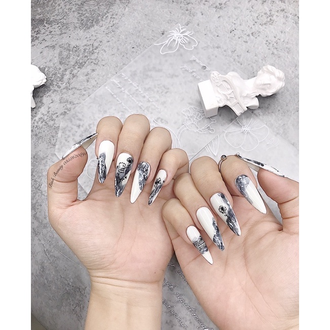 NAIL Box - thiết kế hoa kết hợp Sơn đen trắng hot Trend siêu đẹp