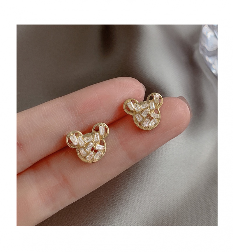 Hoa tai mạ bạc hình chú gấu đơn giản đáng yêu