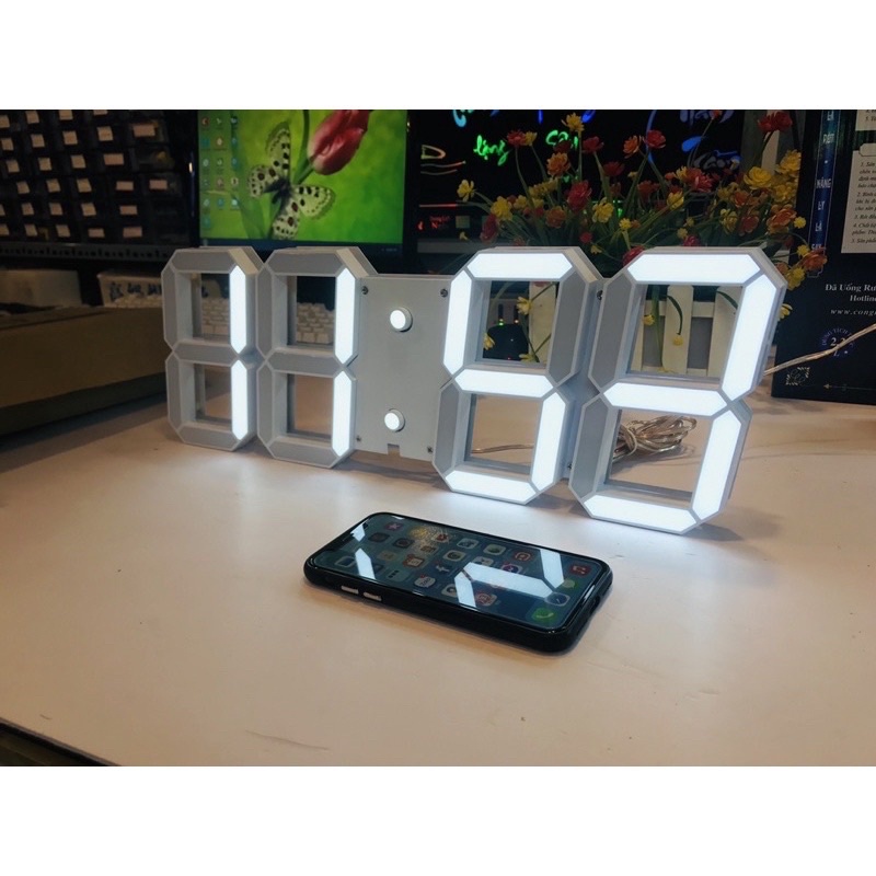 Đồng hồ led treo tường 3D cao cấp - Dùng APP Mobile - Đổi 3 màu