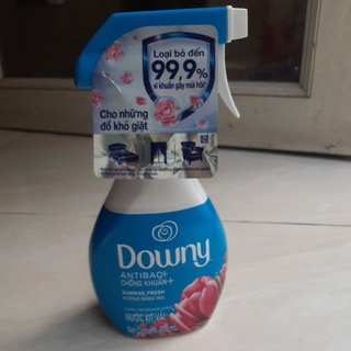 Nước xịt vải Downy hương nắng mai 370ml