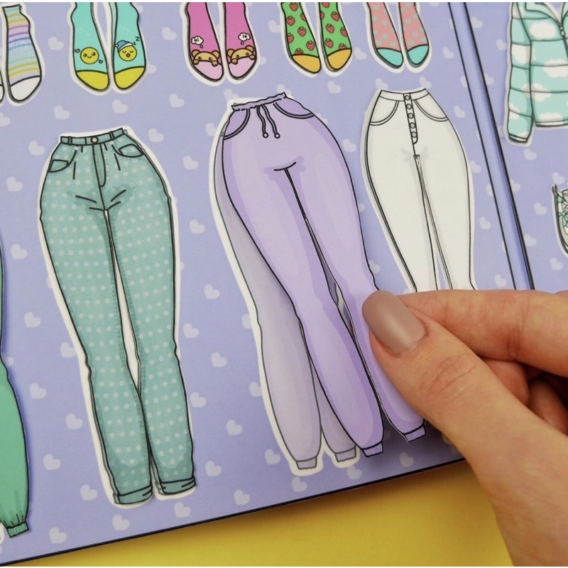 Ngôi nhà búp bê chủ đề Spring Wardrobe