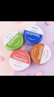 Dưỡng Vaseline hộp thiếc lớn