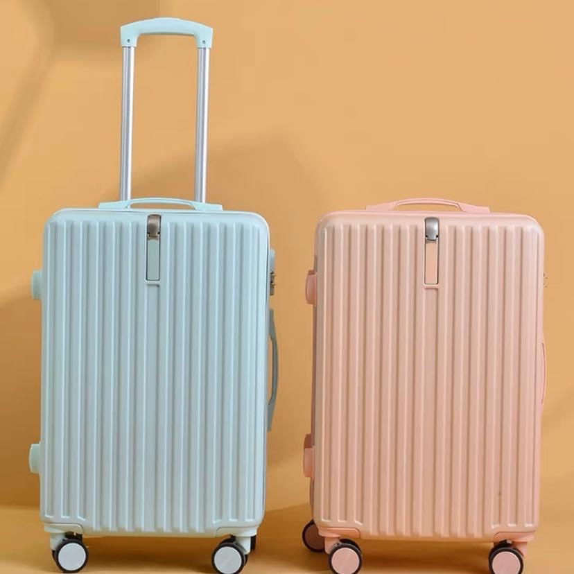 Vali kéo du lịch size 28 inch (cực đại) xoay 360 độ, tiện dụng, chống va đập (BH 10N )