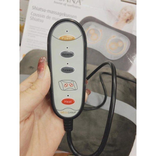 Gối massage cổ vai gáy Medisana Shiatsu MC 840