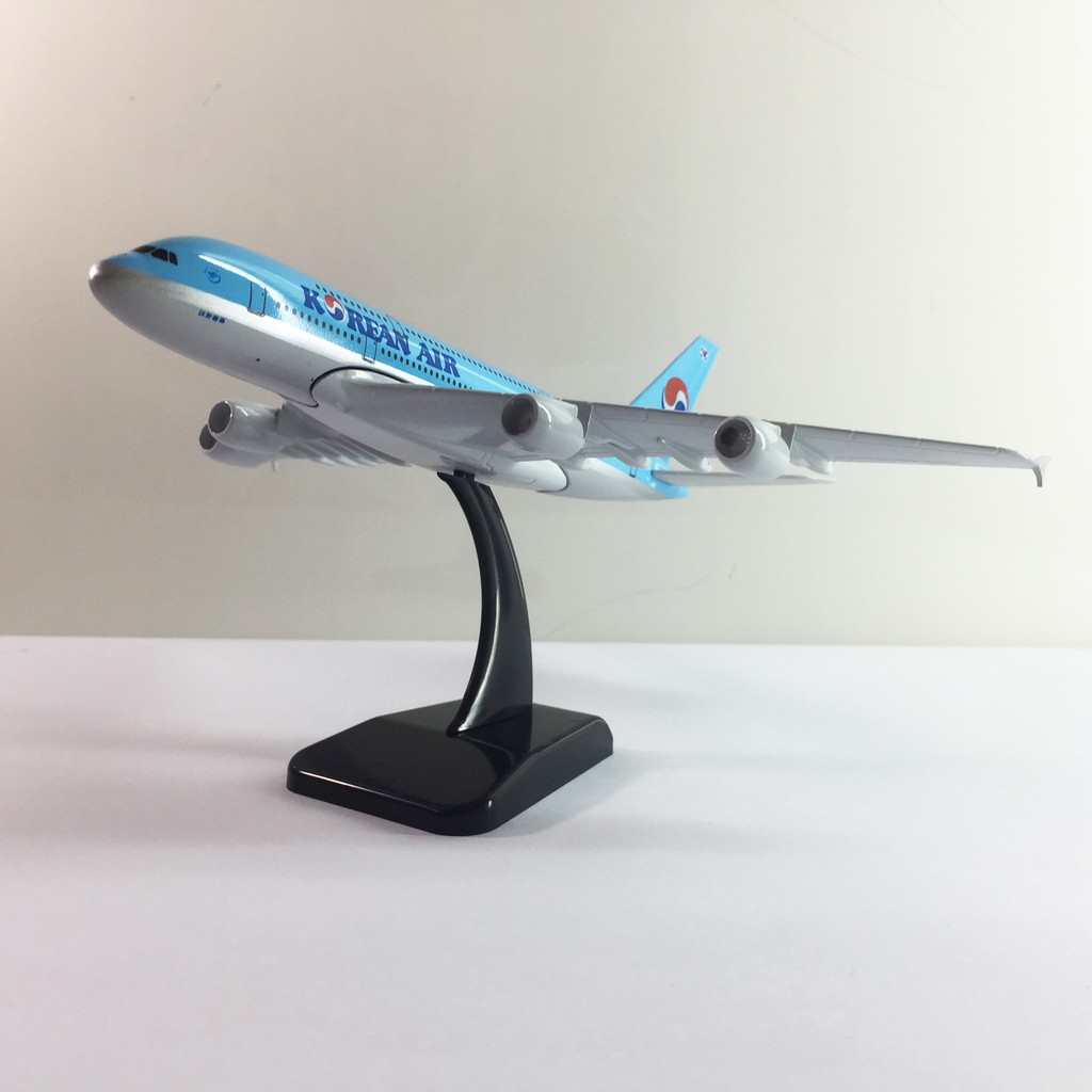 Mô hình máy bay A380 kim loại 20cm dòng Airbus món quà tặng die-cast trưng bày sưu tập trang trí bàn làm việc tủ kệ tivi