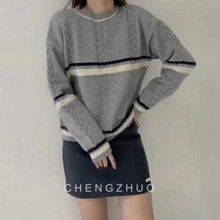 Áo len kẻ ngang vặn thừng
