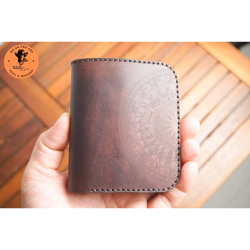 Ví nam da bò trống đồng nâu đậm dáng đứng bản nhỏ - RAM Leather
