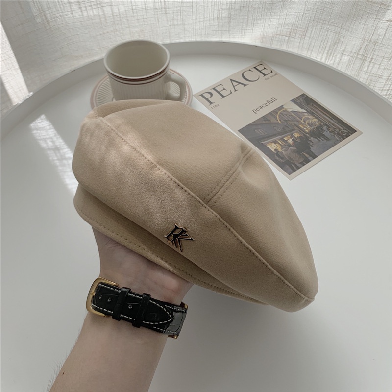 Mũ beret màu đen bằng len và kim loại phong cách Hàn Quốc thời trang thu đông cá tính retro cho nữ