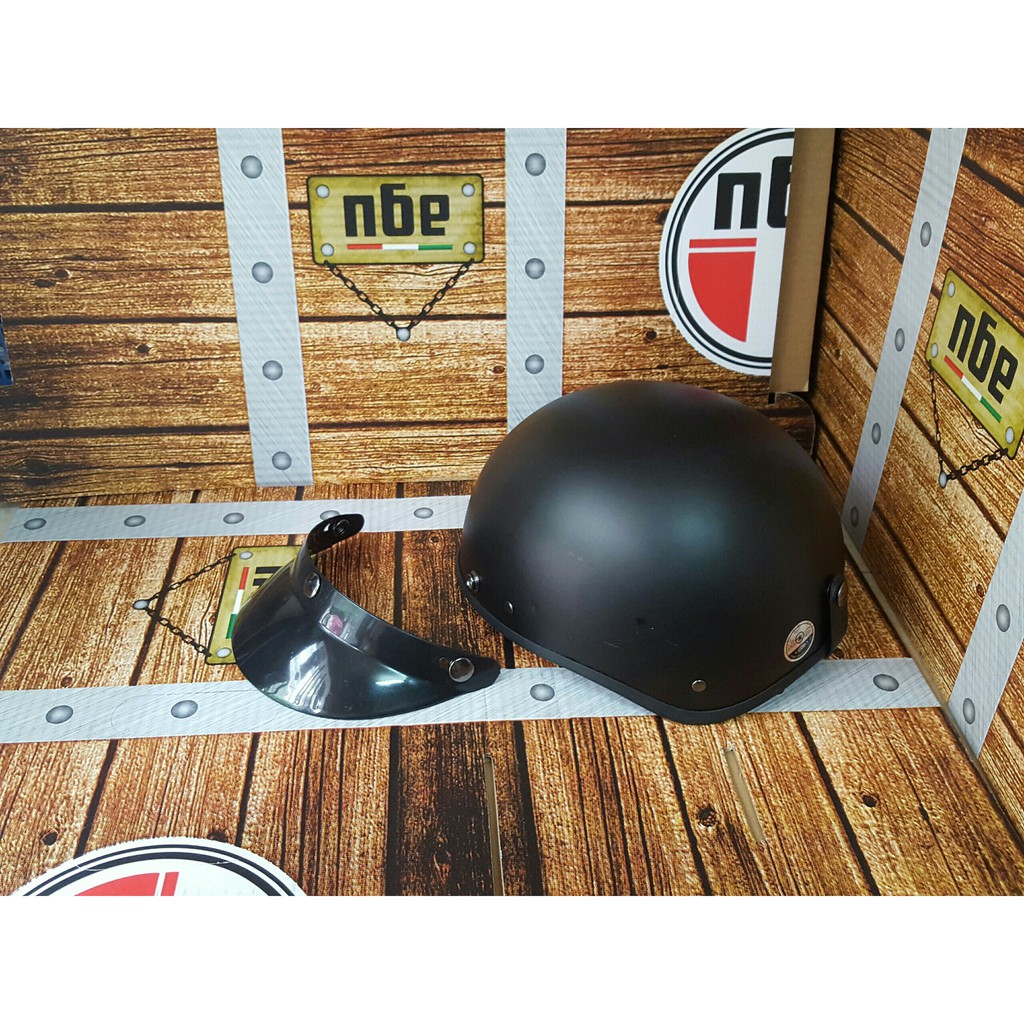 Mũ 1/2 Đen Trơn Tặng Kèm Lưỡi Trai - Nhựa ABS Dẻo, Độ Bền Cao - BH 6 THÁNG