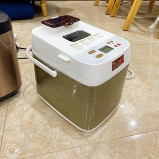 Máy làm bánh mì tự động petrus pe6280