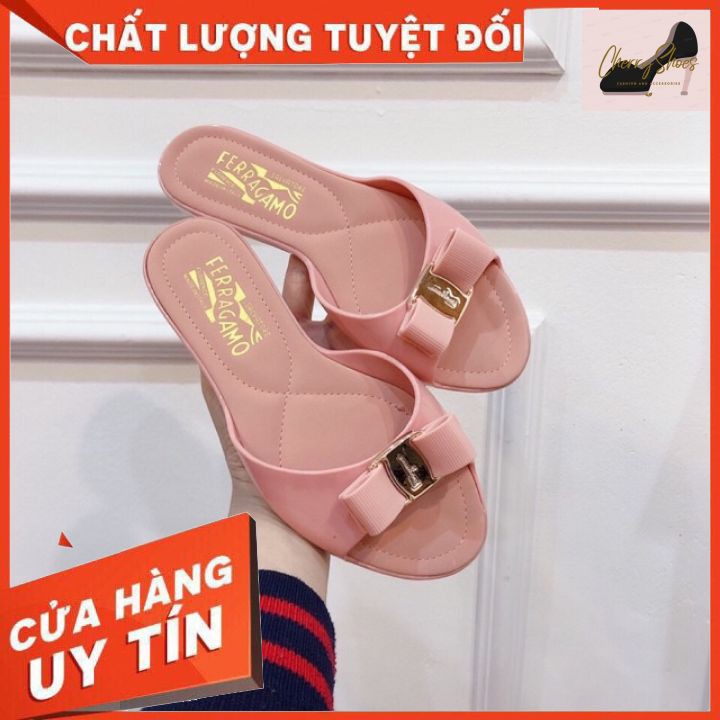 Dép lê svt cao cấp 2 màu đen và hồng nude( fullbox)