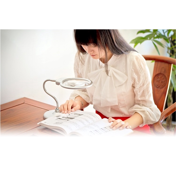 Kính lúp có đèn V2 đế tròn dạng để bàn