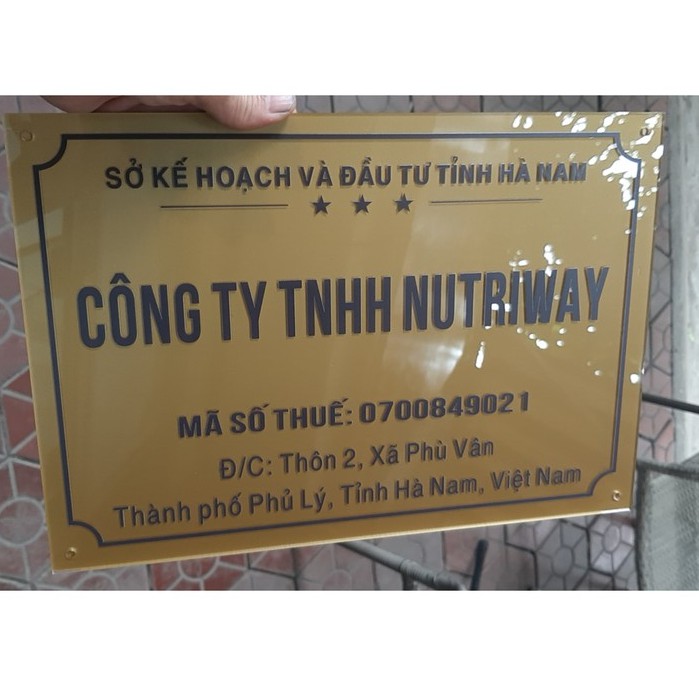 Biển công ty chất liệu in trên Mica (In UV, có Băng Dính, Đính Vít)