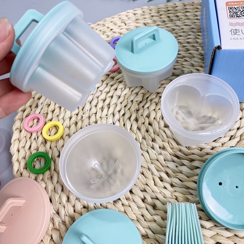 Khuôn hấp trứng, làm bánh cho bé (Bộ 4 khuôn kèm chổi quét)