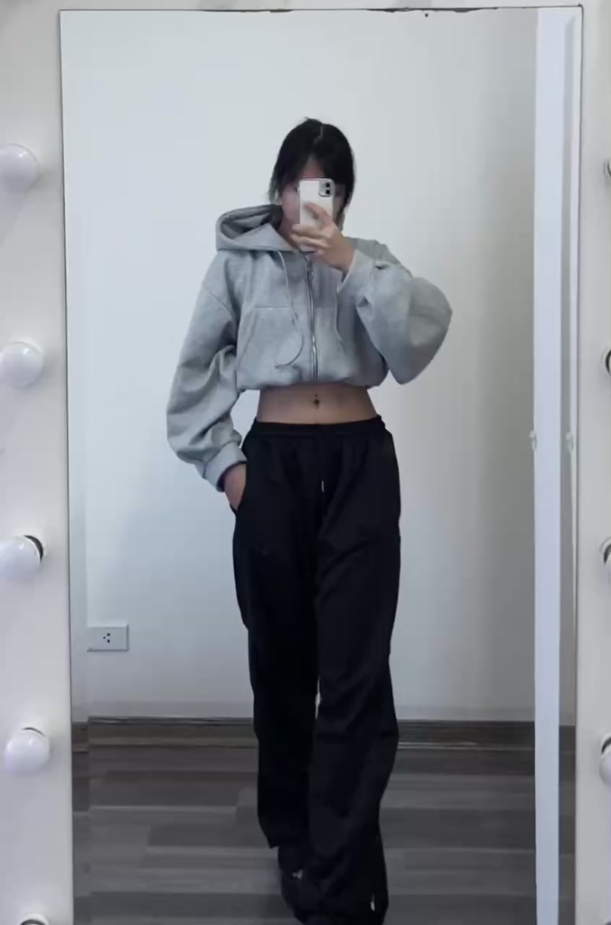 (A5)áo khoác croptop hoodie túi zip form oversize rộng tay bồng dáng ngắn bo chun, màu trắng-đen-xám-nâu | BigBuy360 - bigbuy360.vn