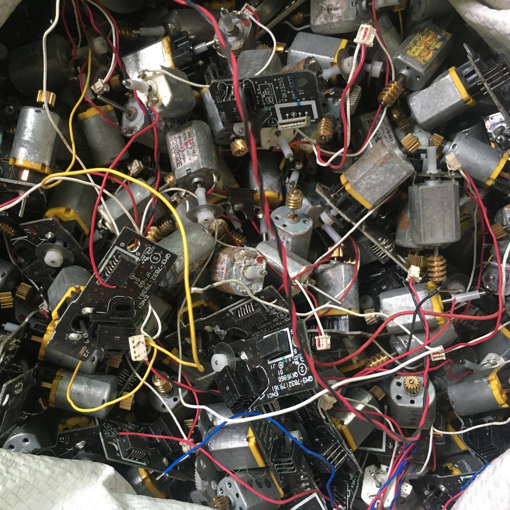 Motor mini siêu mạnh 6v-12v DC