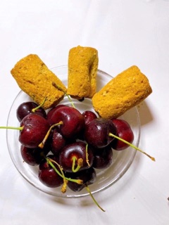 Bánh cuộn mơ Bọ Ngựa