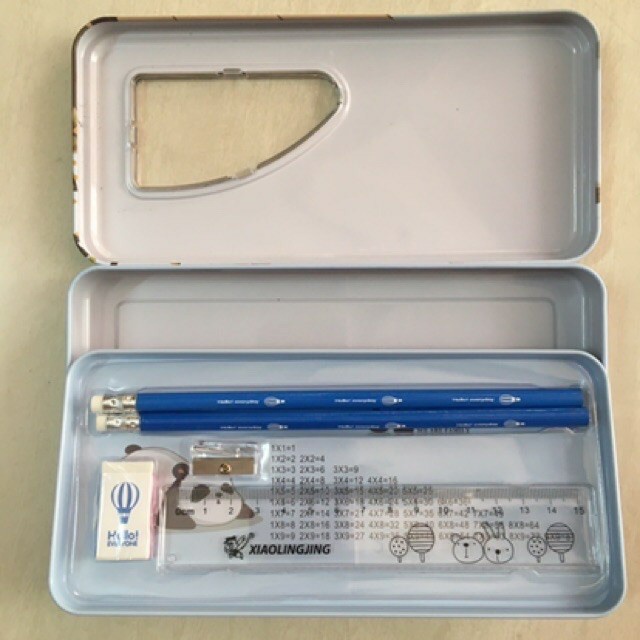 Hộp bút sắt kèm dụng cụ B189 - giao màu ngẫu nhiên