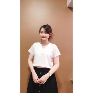 Áo croptop cổ tim