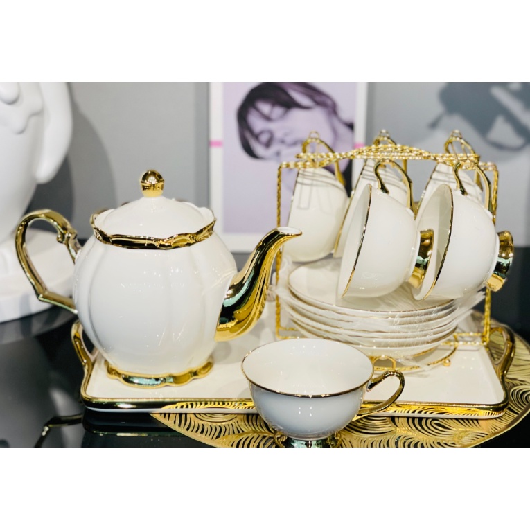 bộ ấm trà có giá treo đĩa lót tằng kèm 6 muỗng cafe. bộ tách pha trà có giá treo