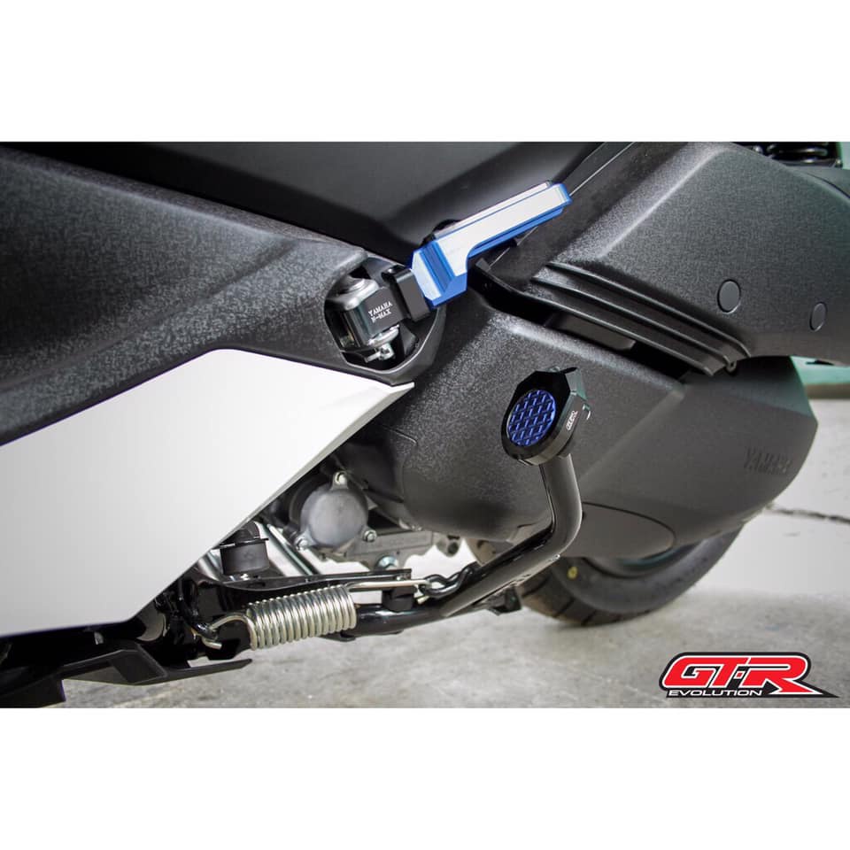 Lót đạp chân chống đứng GTR NVX155 XMAX