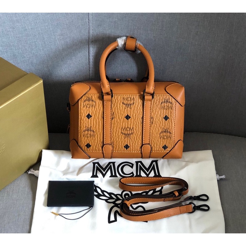 Túi xách cho nam và nữ dáng valy cổ điển thương hiệu MCM cao cấp