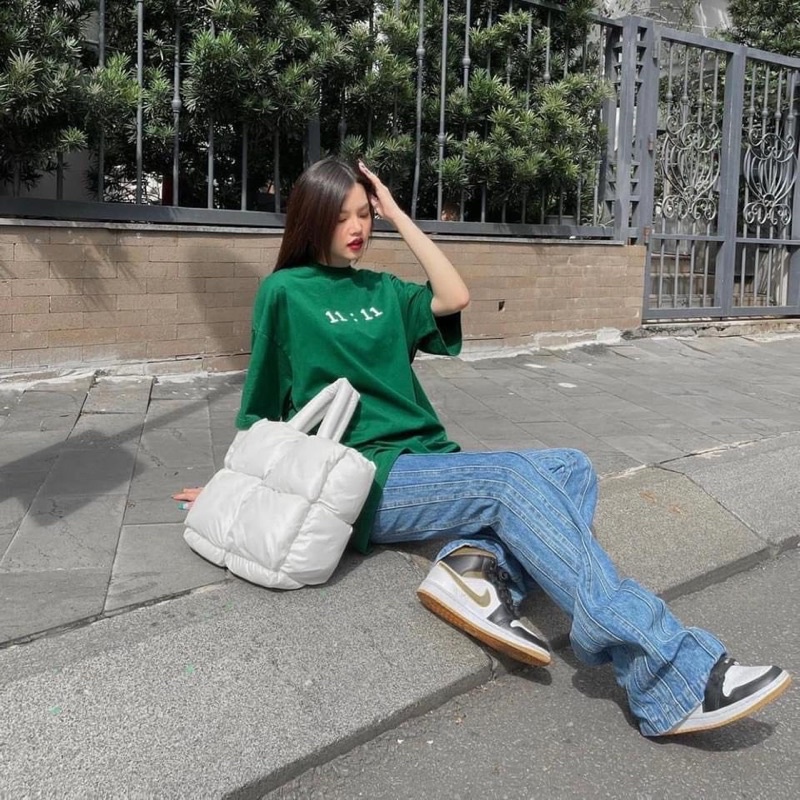 Áo thun phông logo tay nam nữ PINK tay lỡ form rộng 11:11 Unisex