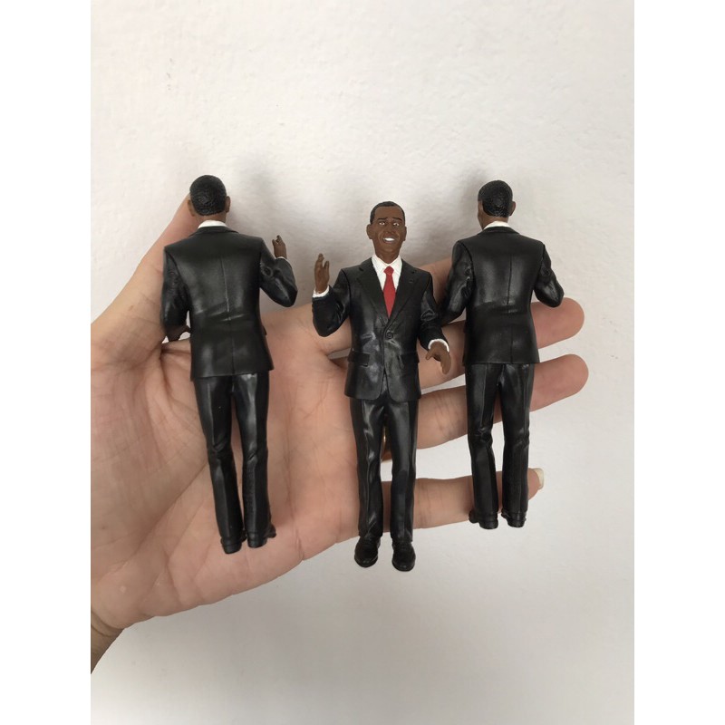 Figure tổng thống Obama tỉ lệ 1/18