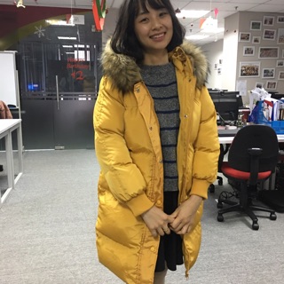 Áo khoác nữ dáng dài mũ lông