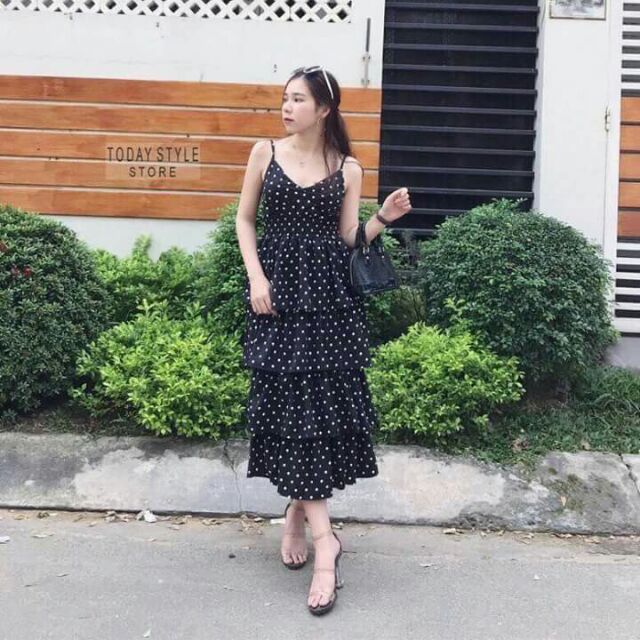 ĐẦM MAXI BI TẦNG