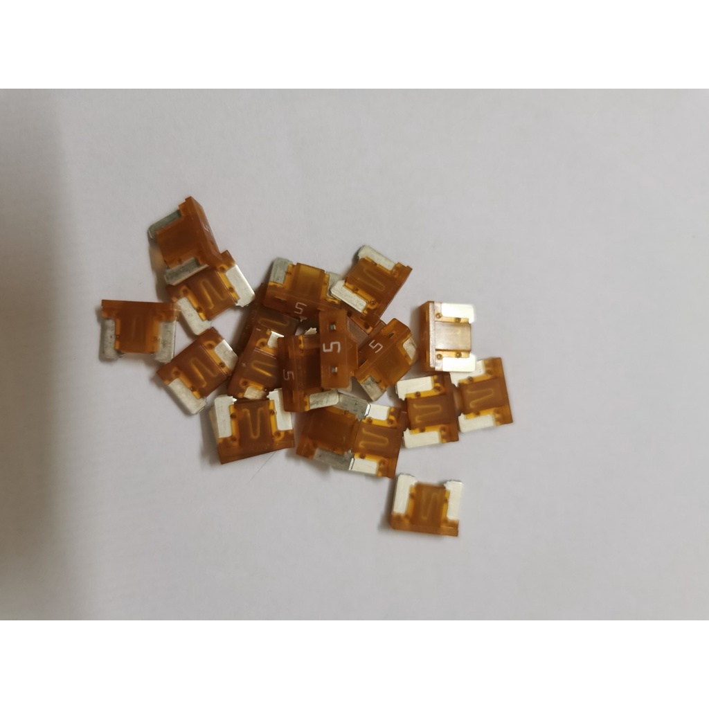20 cầu chì ô tô chân cụt 5A, 7.5A, 10A,15A,20A, 25A, 30A