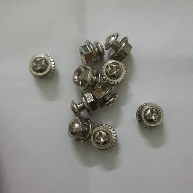 10 ốc vit 2 đầu pin 32650