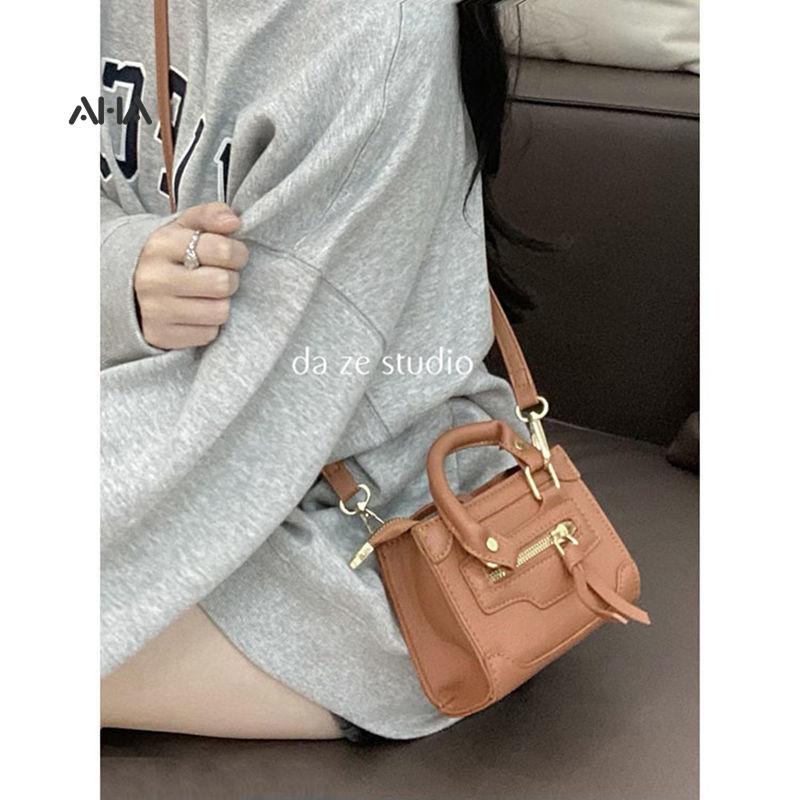 Túi đeo chéo AHA OFFICIAL mini thiết kế độc đáo dễ phối đồ thời trang cho nữ
