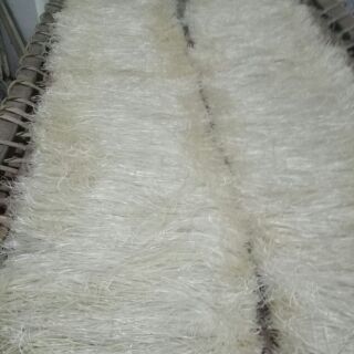 MIẾN DONG THỦ CÔNG LÀM TỪ BỘT CỦ DONG RIỀNG