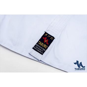 Võ phục Karate phong trào đẹp