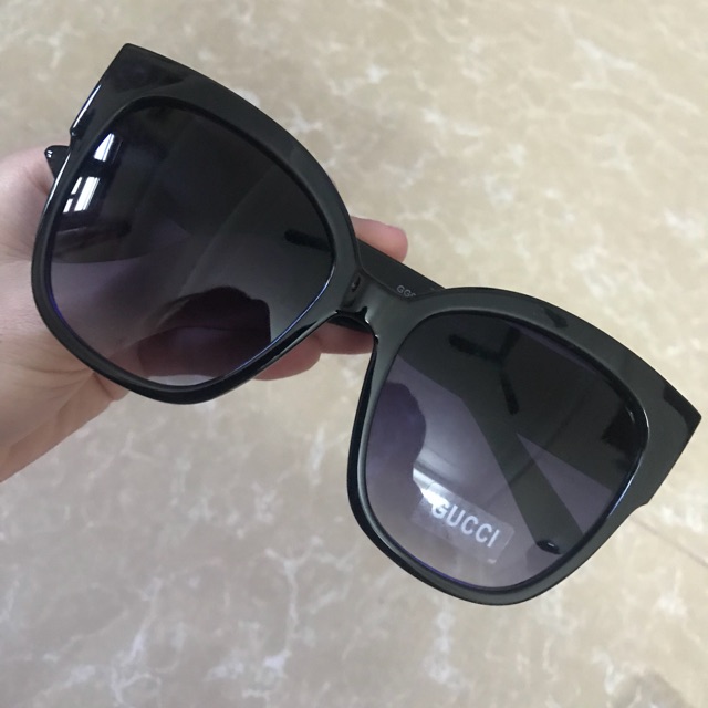 Mắt kính thời trang Gucci
