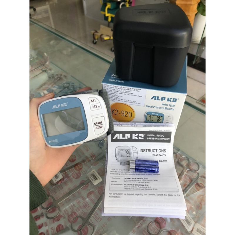 Máy đo huyết áp ALPK2 cổ tay K2-920
