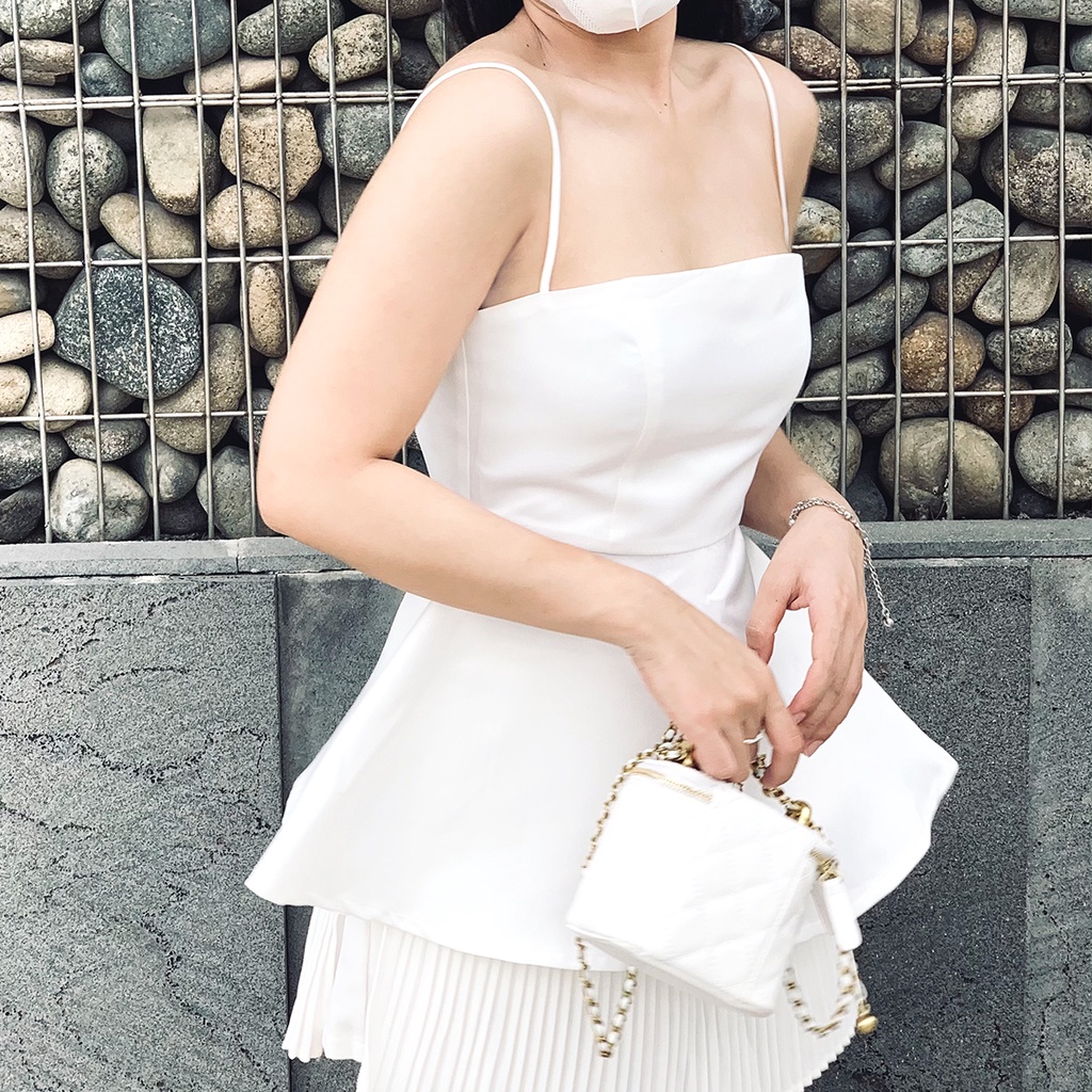 Áo hai dây QUEEN dáng xòe, chất tafta siêu hack dáng, 2 màu cơ bản - KAYLIN TOP QT001