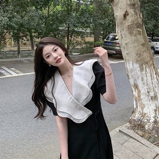 Váy phối tơ cổ V