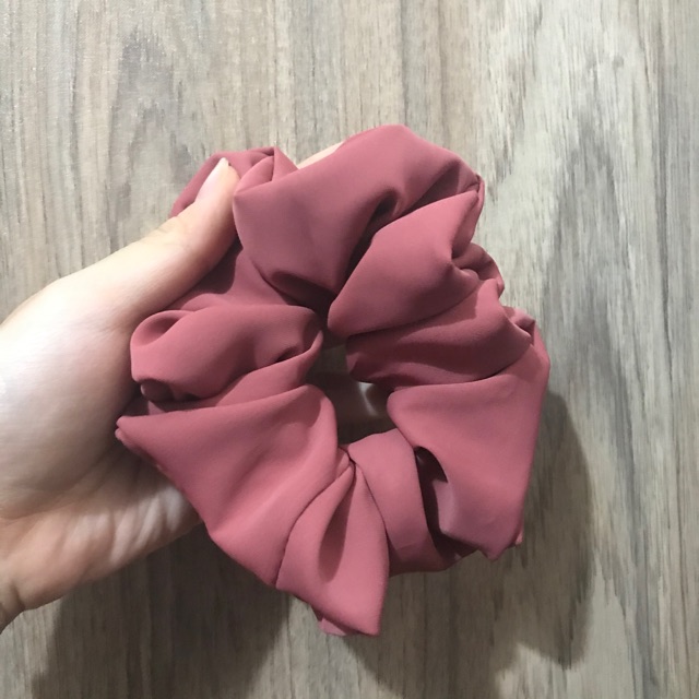 Đồ Cột Tóc Màu Ruốt