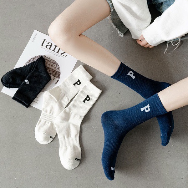 Set 4 đôi Tất Vớ Trơn Cổ Trung/ Cao Nam Nữ Trắng Đen Thời Trang Unisex Style Hàn Quốc